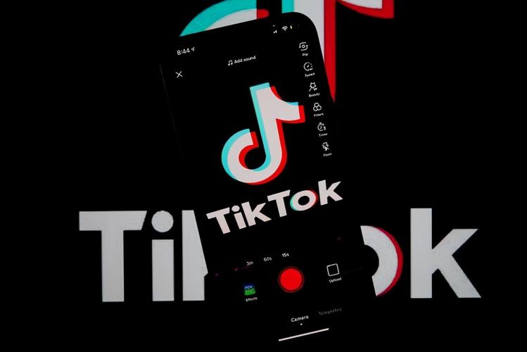 tiktok通知刷粉丝开播